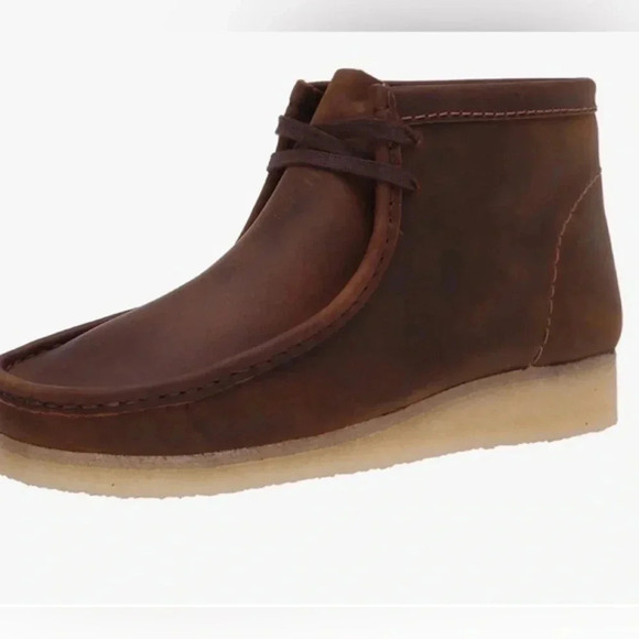 Clarks Other - Clarks Wallabee Boot Chukka size 8